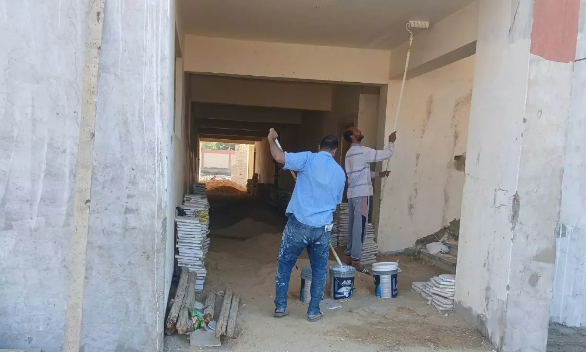 استئناف العمل بمشروع مدرسة كلاحين أبنود للتعليم الأساسي، فيتو