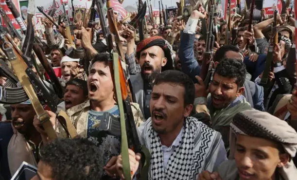 إسرائيل تشعل الحرب بين السعوديةوالحوثي