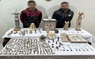 <strong>سقوط اثنين في كنز المغارة الملعونة في جبال سمالوط بالمنيا </strong>