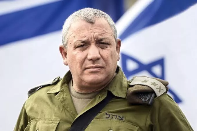 رئيس الأركان الإسرائيلي الأسبق ومنافس بنيامين نتنياهو المباشر جادي آيزنكوت