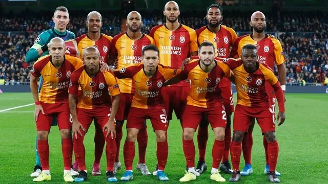 جالاتا سراي، فيتو