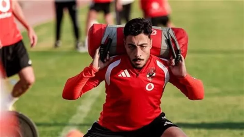 تفاصيل إصابة أكرم توفيق خلال مشاركته أمام كيتارا الأوغندي بالكونفدرالية 