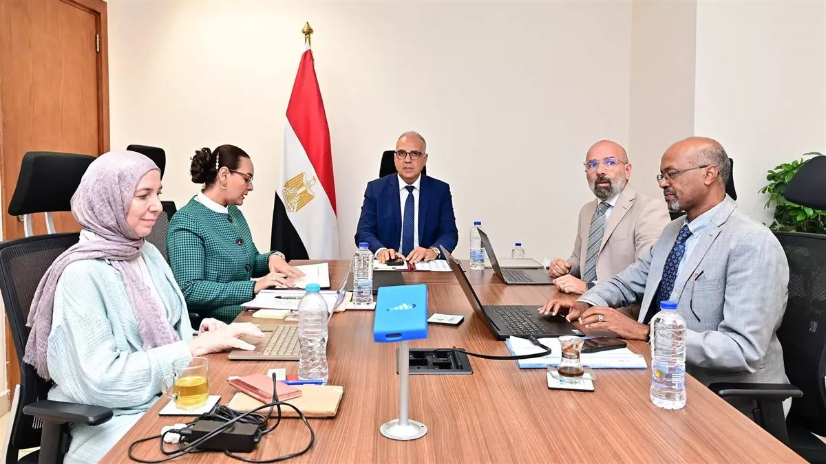وزير الري يتابع جهود توفير الاحتياجات المائية للأنشطة الزراعية والإنتاج الغذائي