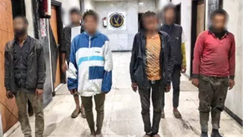 ضبط 8 متهمين باستغلال