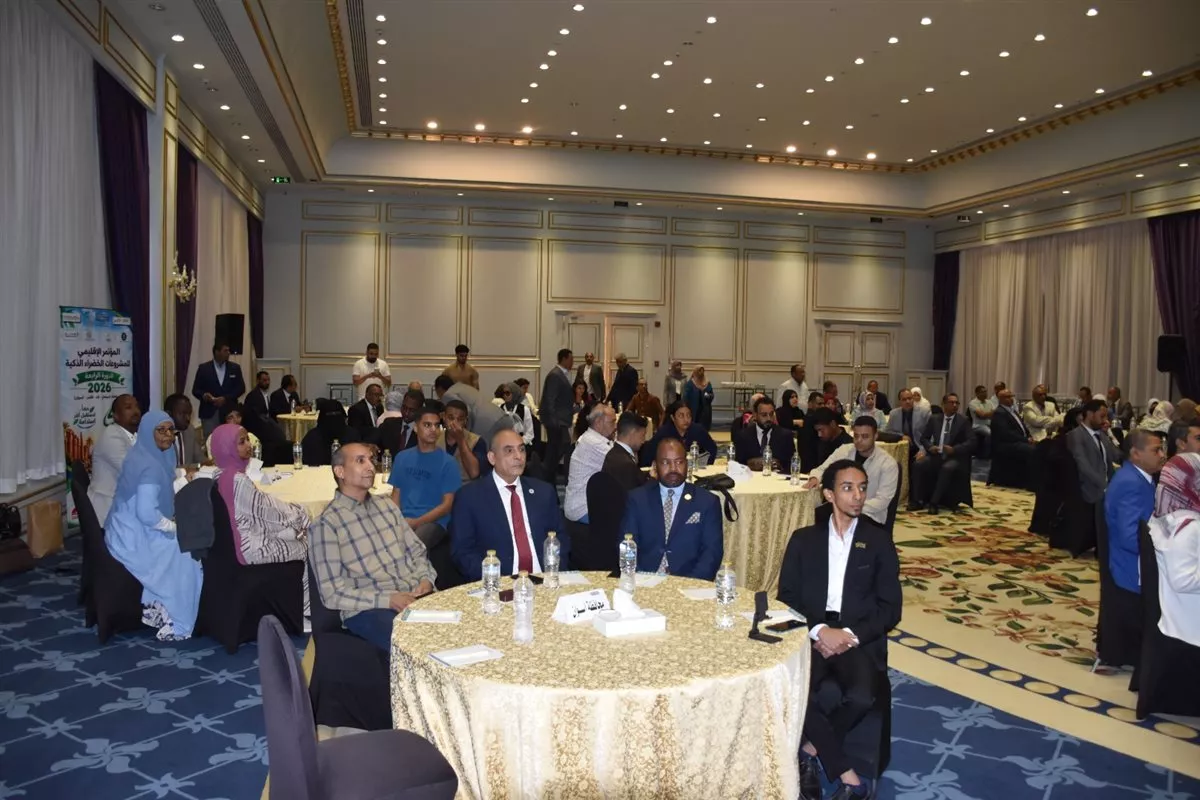محافظ الأقصر يشارك في مؤتمر إعلان الفائزين في مبادرة المشروعات الخضراء الذكية
