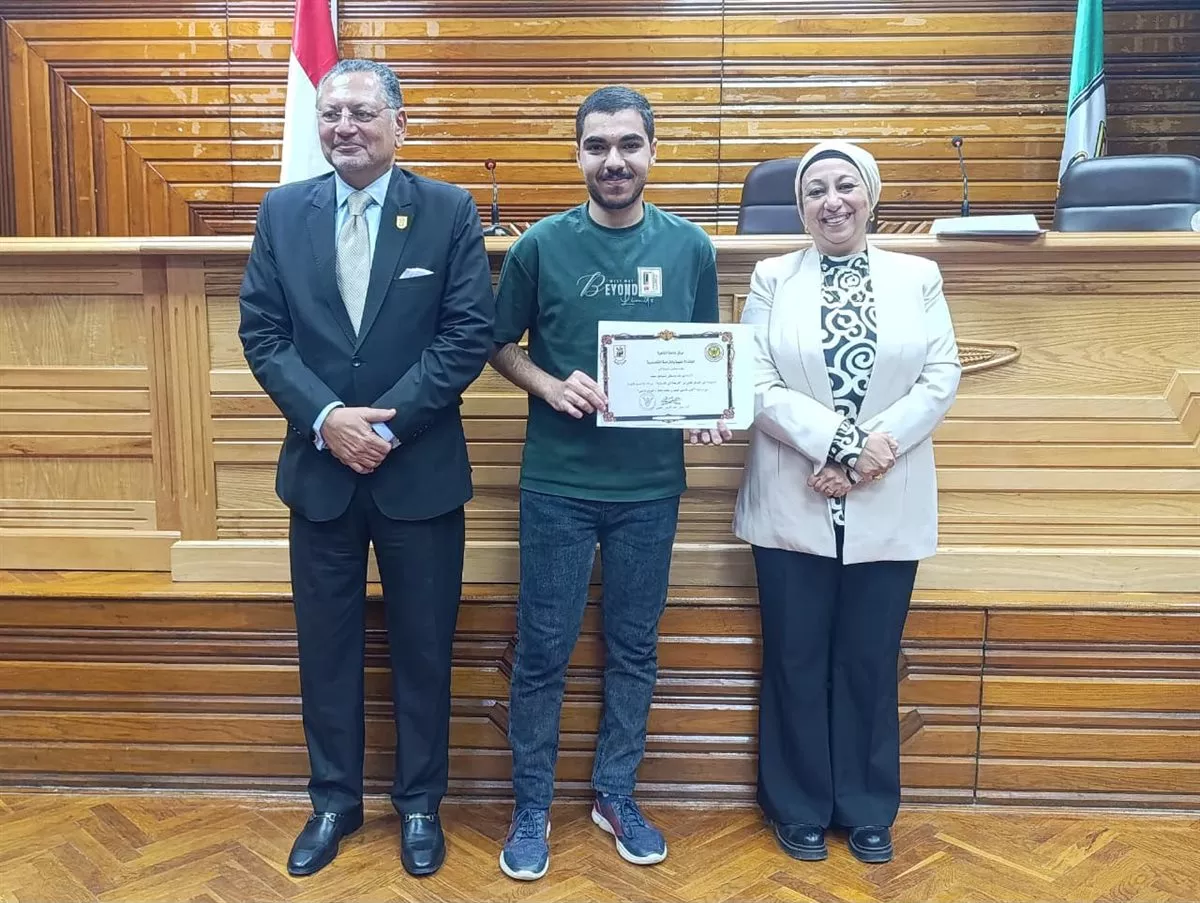 جامعة القاهرة تحتفى بالفائزين فى مسابقة الترجمة السنوية بالتزامن مع اليوم العالمي للتراث