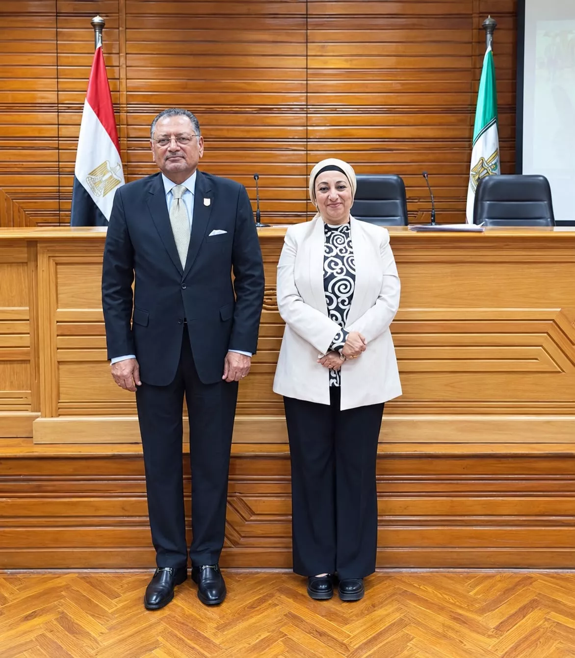 جامعة القاهرة تحتفى بالفائزين فى مسابقة الترجمة السنوية بالتزامن مع اليوم العالمي للتراث