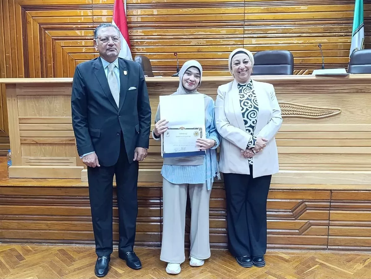 جامعة القاهرة تحتفى بالفائزين فى مسابقة الترجمة السنوية بالتزامن مع اليوم العالمي للتراث