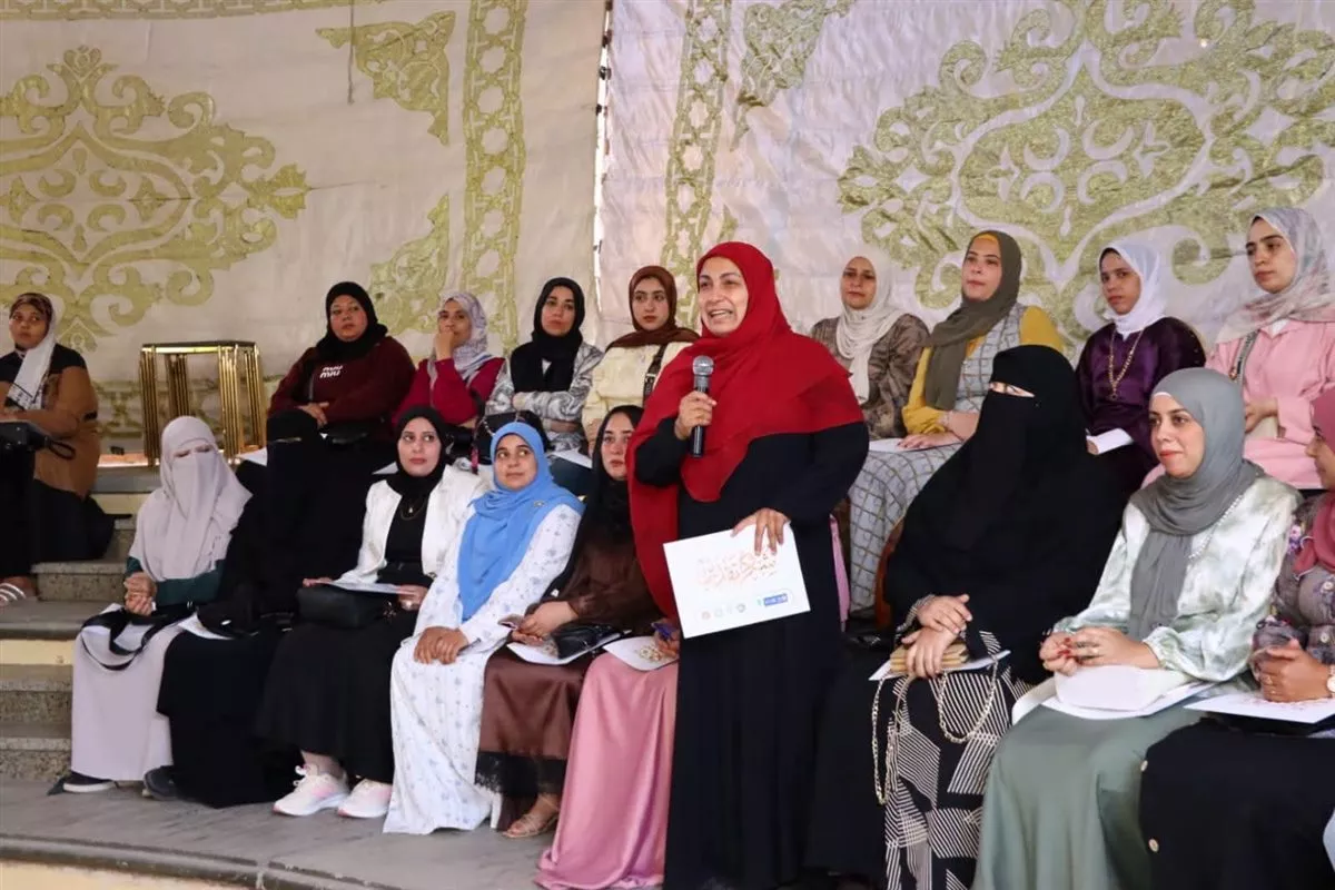 محافظ دمياط يشهد احتفالية تكريم الفائزات ببرنامج"صاحبات المشروعات يمضين قدما"