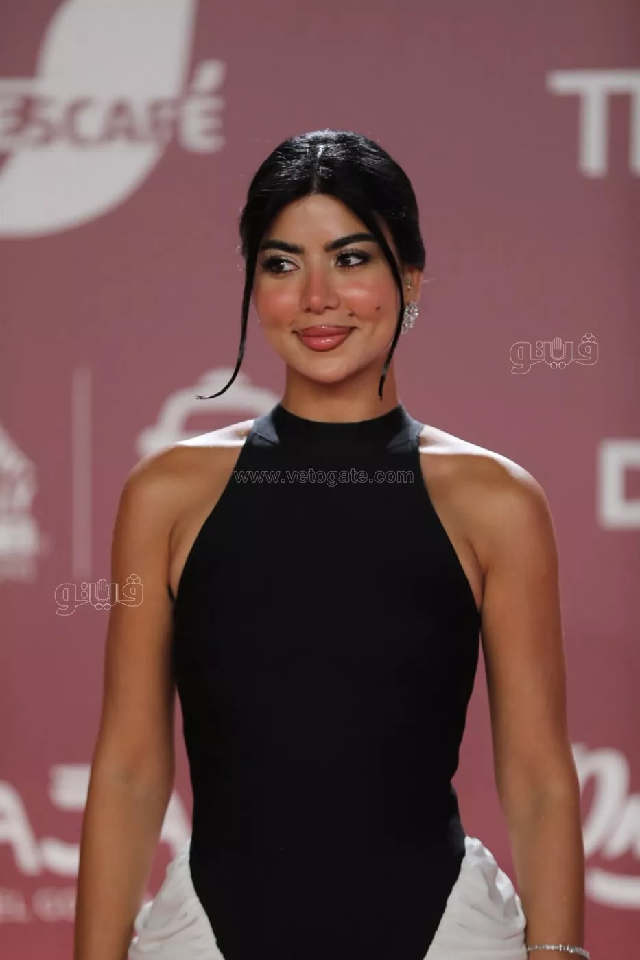 يسرا في مقدمتهم، نجوم الفن على ريد كاربت "خروج آمن" بـ "الجونة السينمائي" (صور)