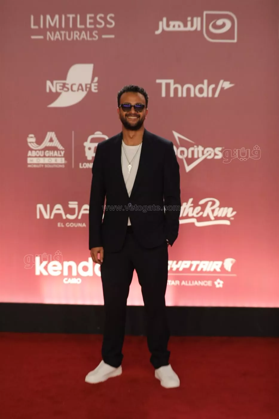 يسرا في مقدمتهم، نجوم الفن على ريد كاربت "خروج آمن" بـ "الجونة السينمائي" (صور)