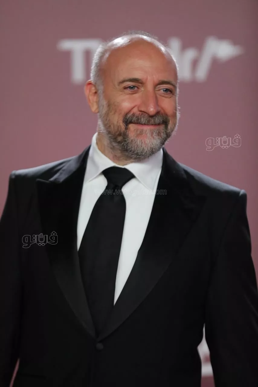نجوم "حريم السلطان" يجتمعون على ريد كاربت مهرجان الجونة السينمائي من أجل "الربيع في إمروز" (صور)