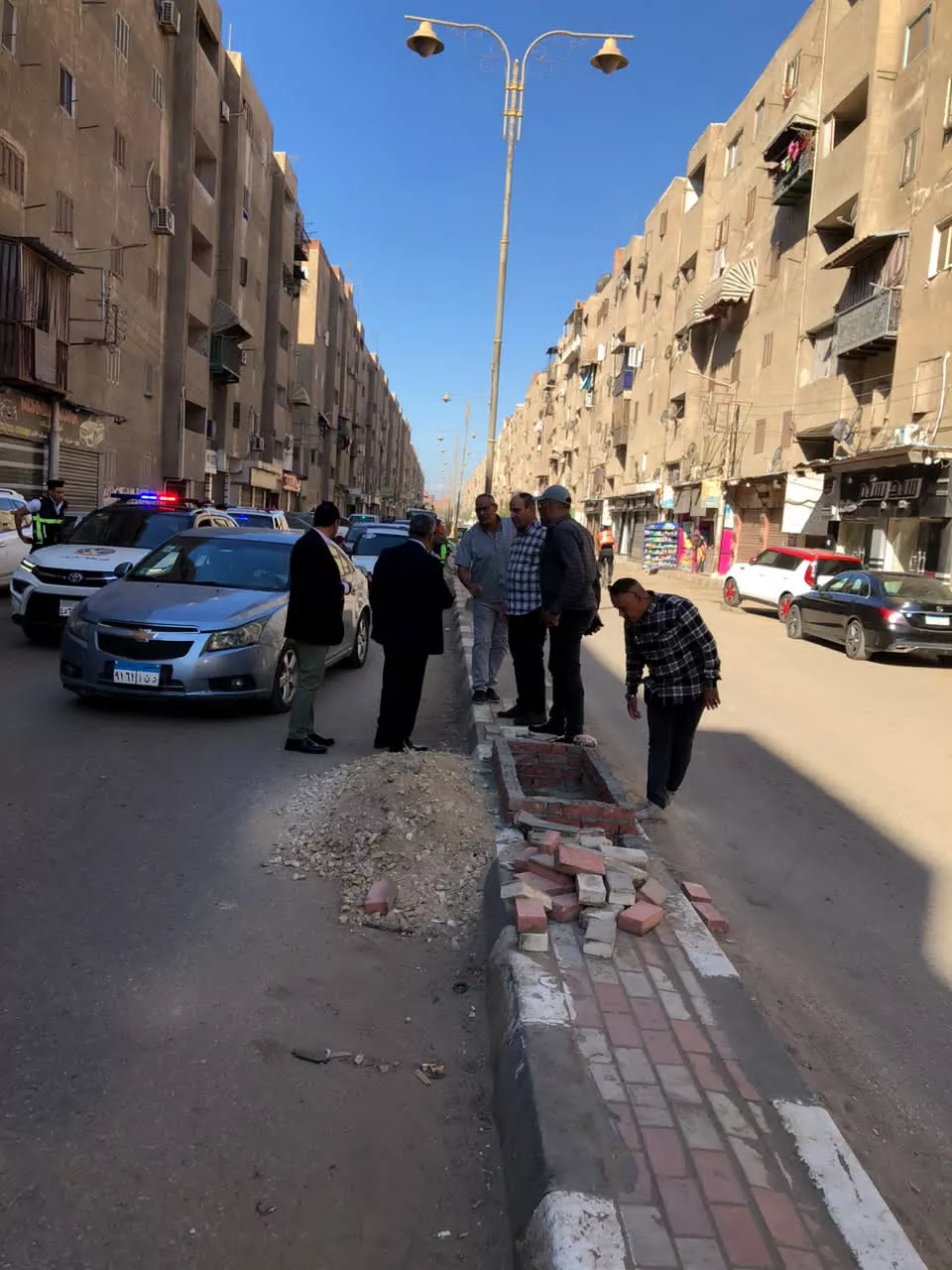 محافظ الدقهلية يتابع اعمال النظافة بطلخا وغرب المنصورة ويوجه برفع الإشغالات