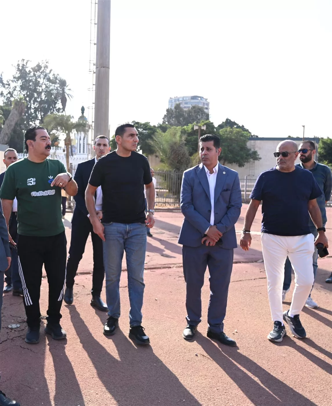 جوهر نبيل في زيارة مفاجئة لمركز التنمية الشبابية بالجزيرة