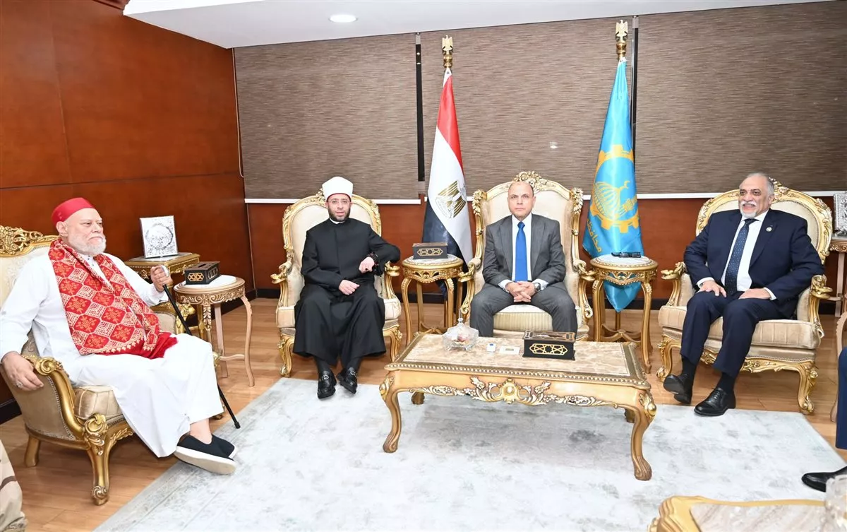 محافظ الغربية يستقبل وزير الأوقاف ومفتي الجمهورية الأسبق للمشاركة في مولد السيد البدوي