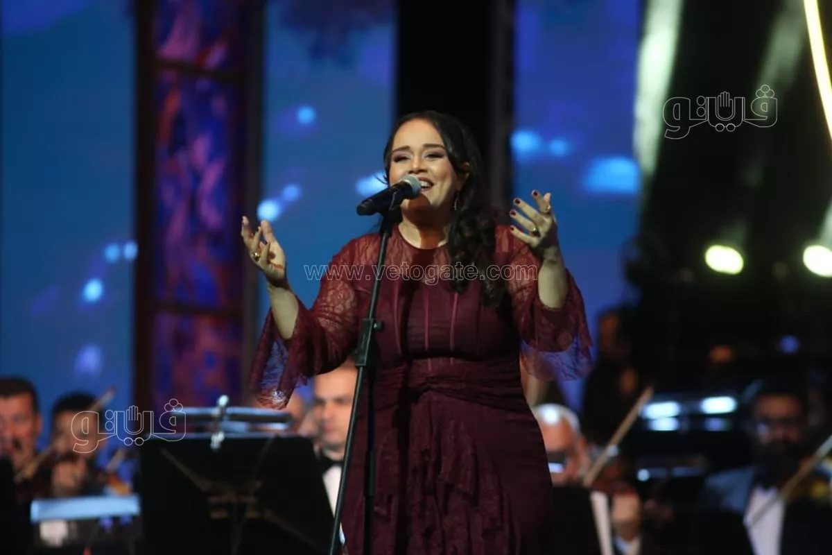 عندما يجمع مهرجان الموسيقى العربية الوجدان العربي، وليد توفيق يشدو على إيقاع الحنين وصرخة حب من أمل غربي لمصر (صور)