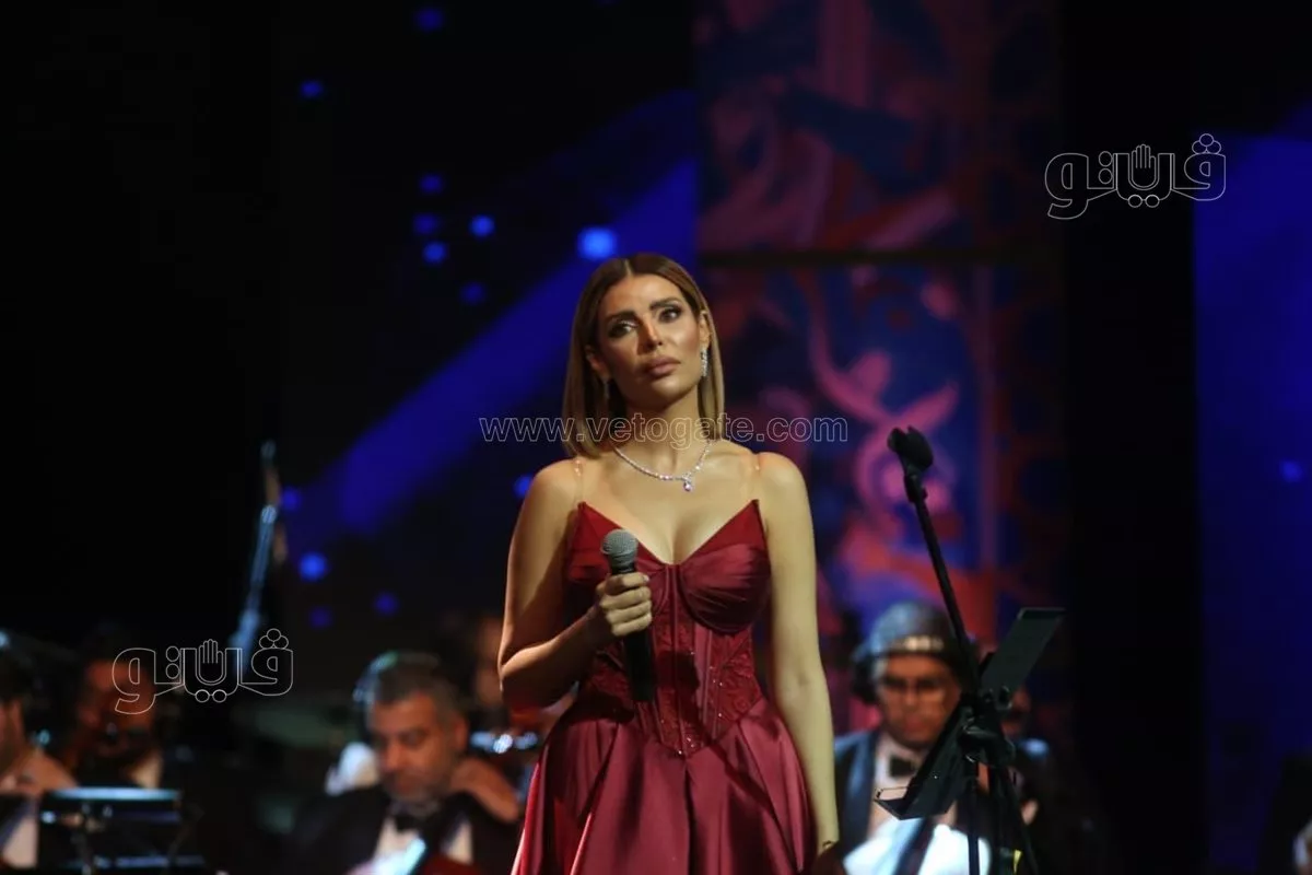 عندما يجمع مهرجان الموسيقى العربية الوجدان العربي، وليد توفيق يشدو على إيقاع الحنين وصرخة حب من أمل غربي لمصر (صور)