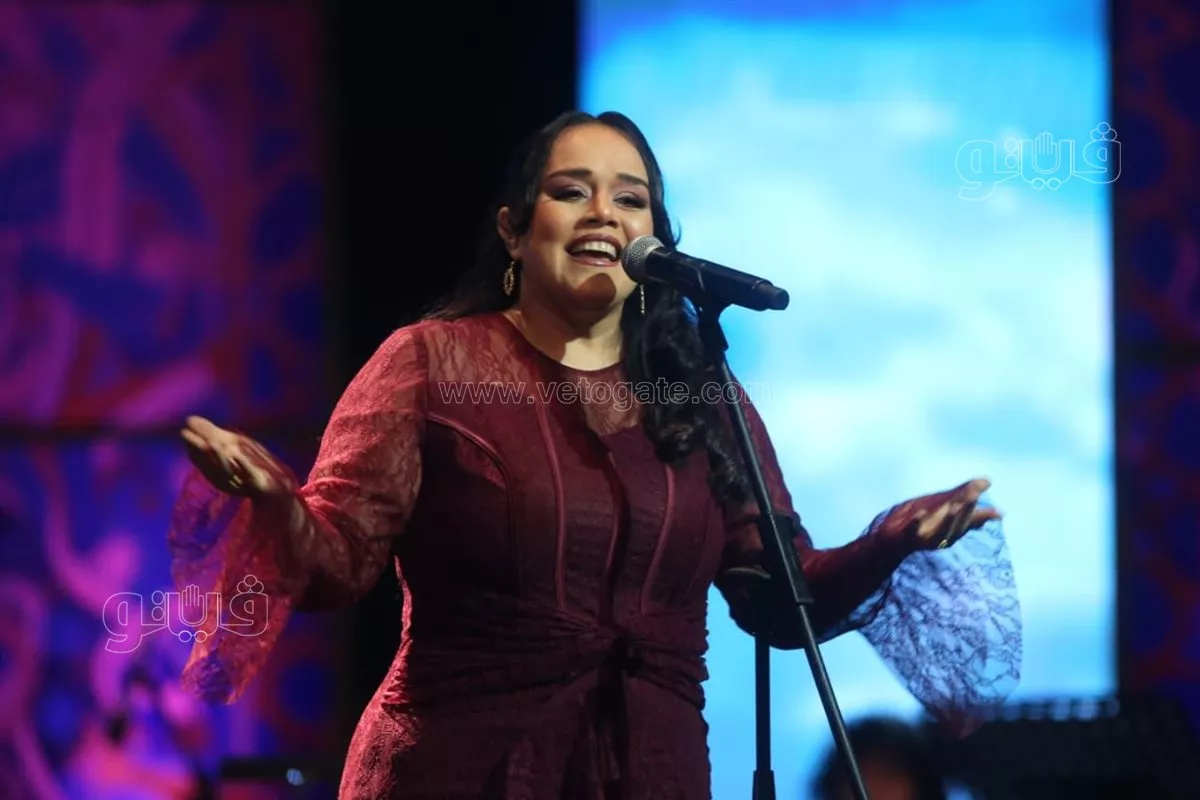 عندما يجمع مهرجان الموسيقى العربية الوجدان العربي، وليد توفيق يشدو على إيقاع الحنين وصرخة حب من أمل غربي لمصر (صور)