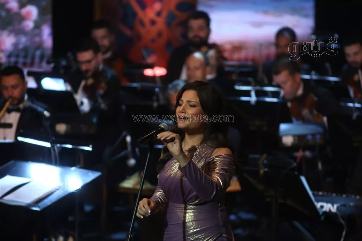 عندما يجمع مهرجان الموسيقى العربية الوجدان العربي، وليد توفيق يشدو على إيقاع الحنين وصرخة حب من أمل غربي لمصر (صور)
