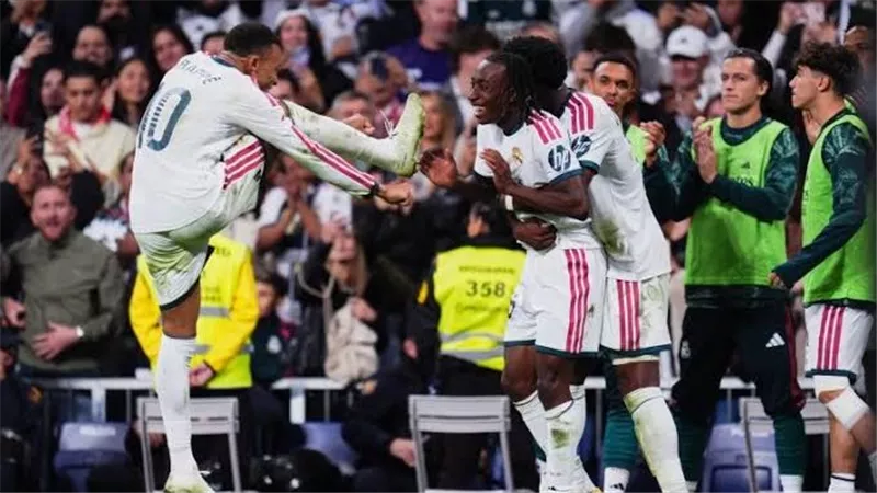  شاهد، رباعية ريال مدريد في شباك لايبزيج الألماني بدوري أبطال أوروبا