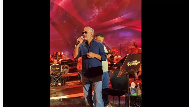عودة الغايب، آل الشيخ ينشر فيديو لبروفات فضل شاكر استعدادا لحفله الغنائي الأول بالرياض (فيديو)