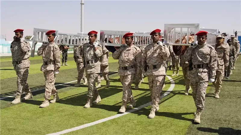 أهداف عسكرية مشروعة، الحكومة اليمنية تهدد باستهداف 
