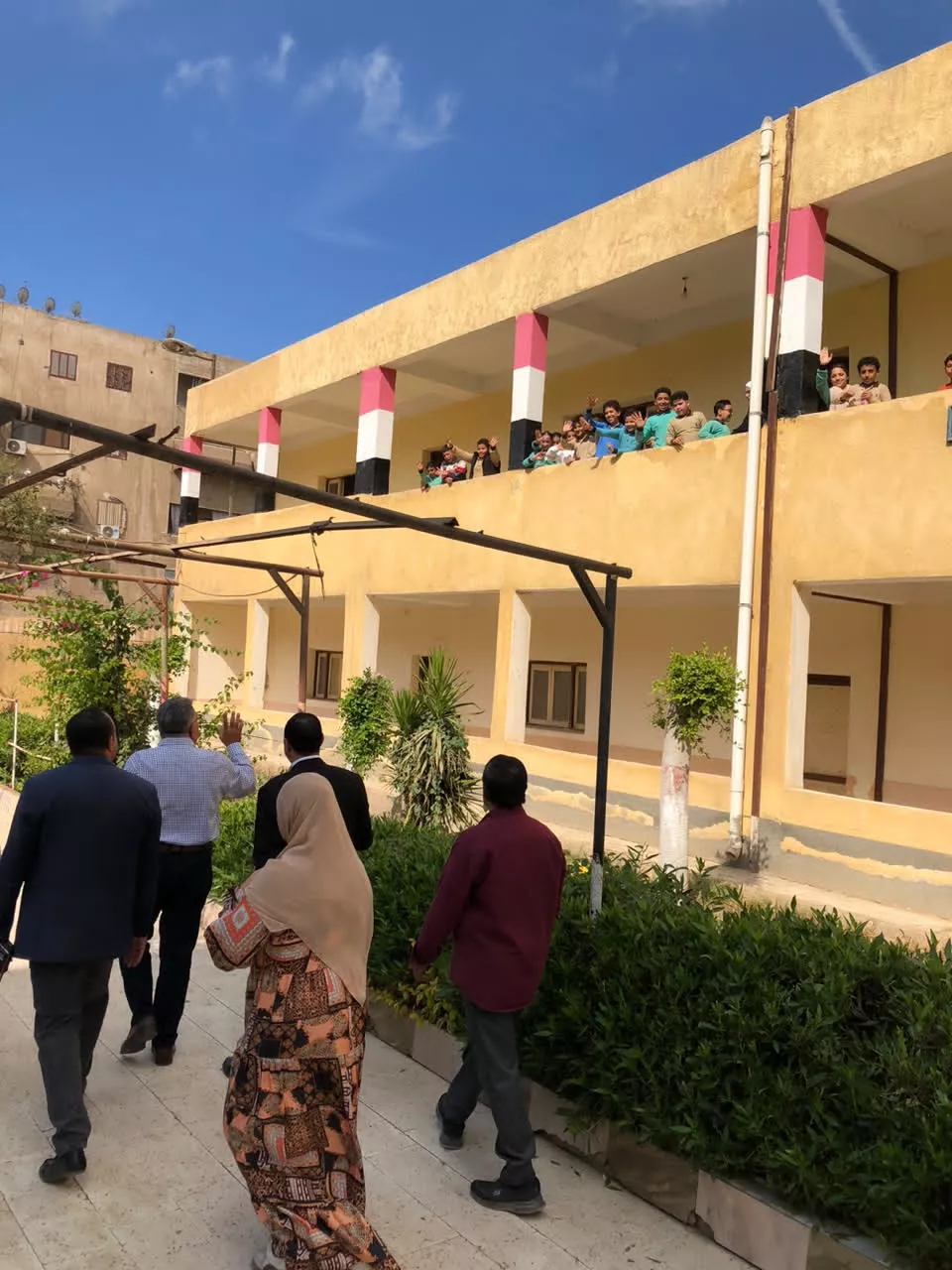 توجيه عاجل من محافظ الدقهلية بشأن انتظام الدراسة وتوفير أوجه الرعاية للتلاميذ