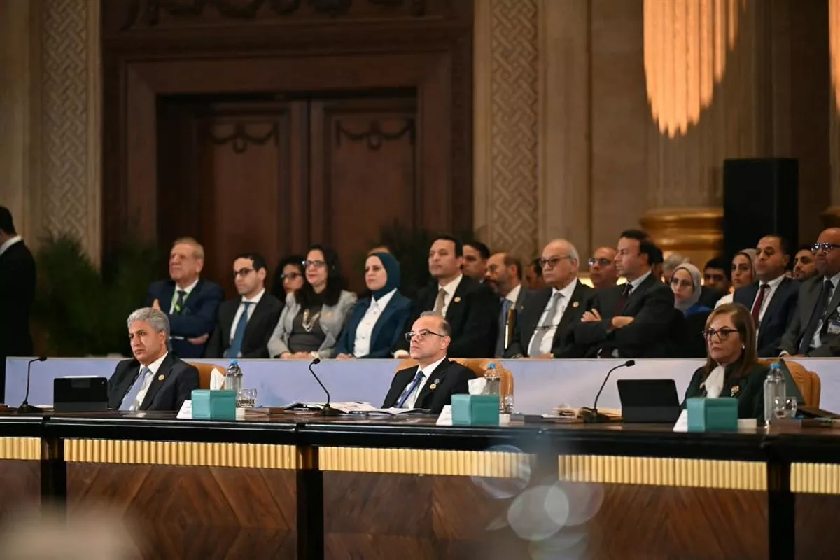 وزير الاستثمار: زيادة الصادرات وتعميق التصنيع المحلي مفتاح تعزيز موارد النقد الأجنبي