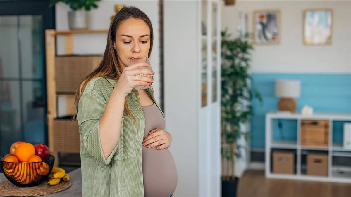 أعشاب طبيعية تضر الحامل والجنين