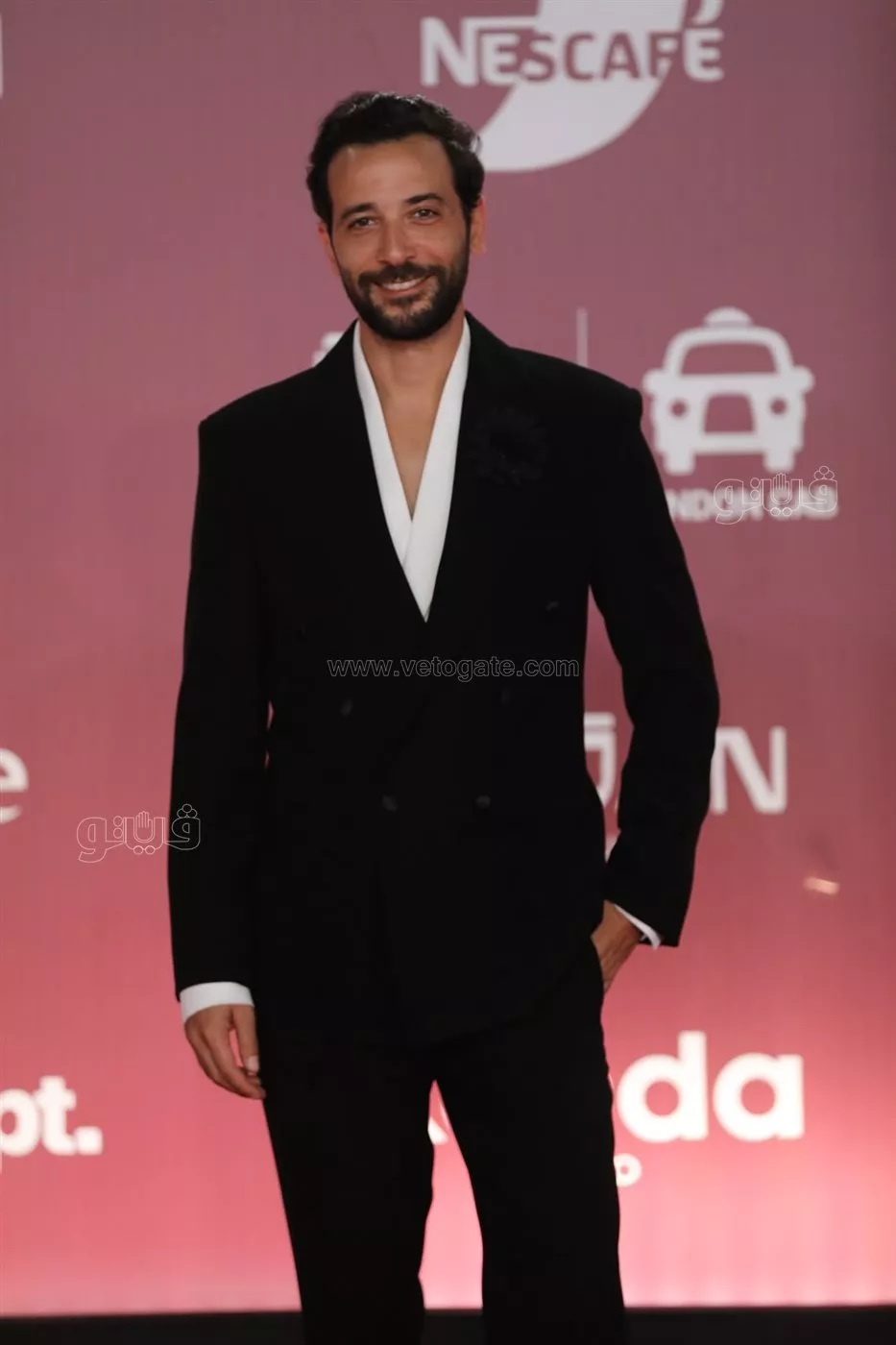 دينا الشربيني وأمينة خليل تتألقان على ريد كاربت ختام "الجونة السينمائى" (صور)