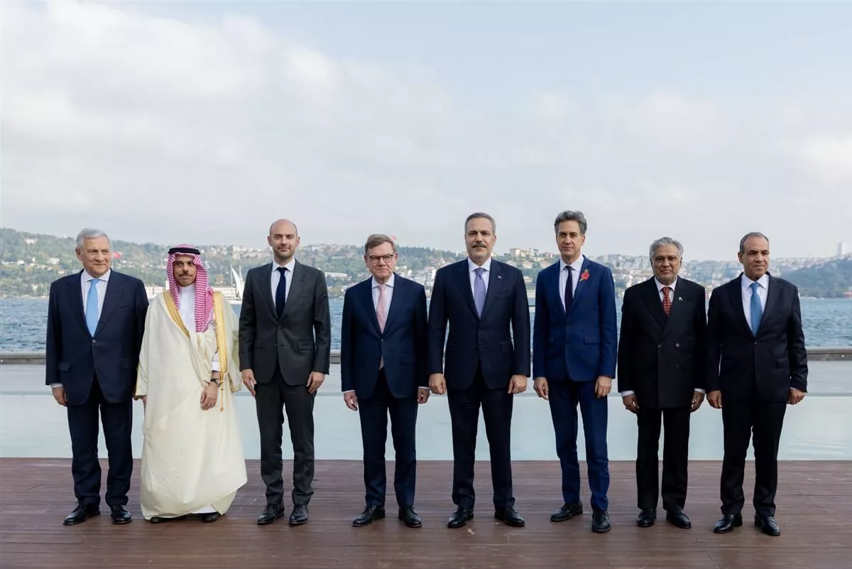 عبد العاطي يشارك باجتماع الآلية الرباعية مع الدول الأوروبية لبحث خفض التصعيد وحماية حرية الملاحة