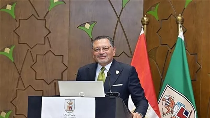 نائب رئيس جامعة القاهرة: منصة “أثر” تعزز الانتماء الوطني وتدعم مشاركة الطلاب في العمل التطوعي 