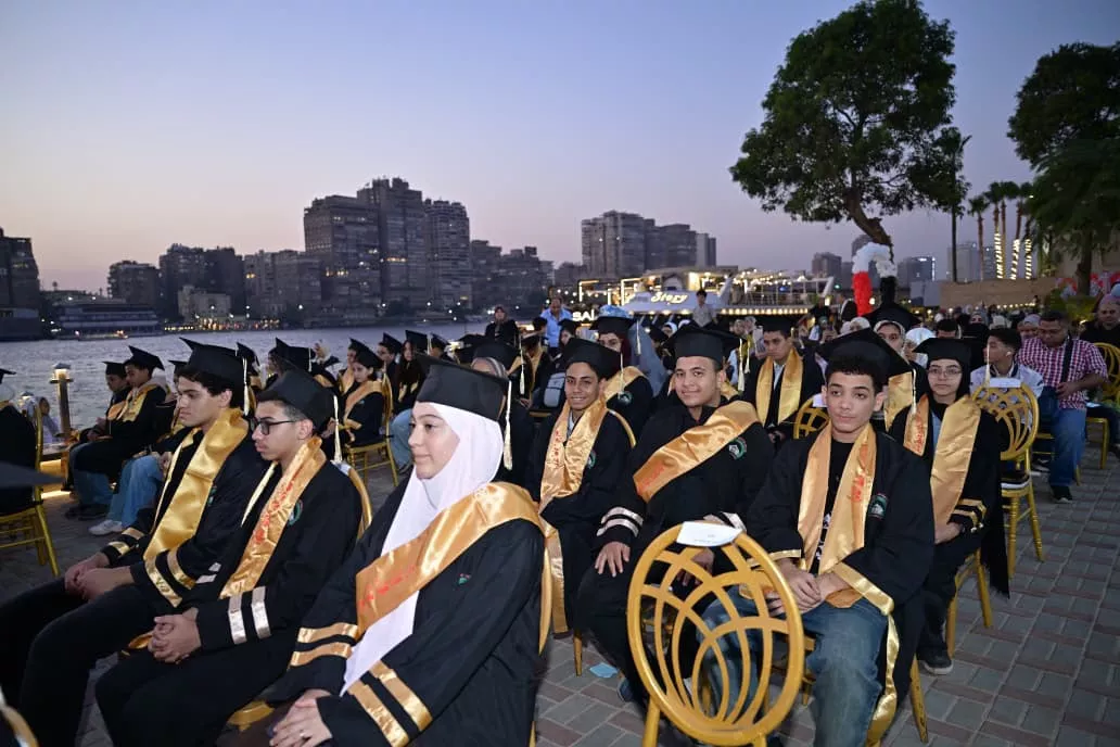 رئيس جامعة القاهرة يفتتح المقر الجديد لنادي أعضاء هيئة التدريس