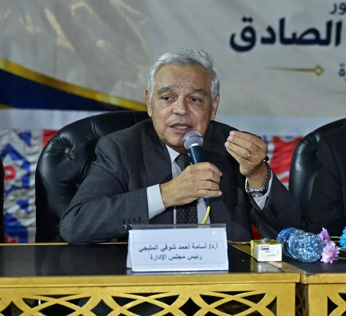 رئيس جامعة القاهرة يفتتح المقر الجديد لنادي أعضاء هيئة التدريس