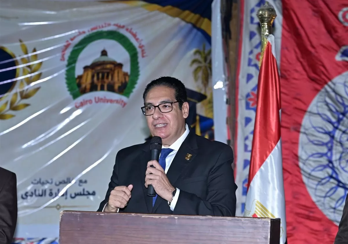 رئيس جامعة القاهرة يفتتح المقر الجديد لنادي أعضاء هيئة التدريس