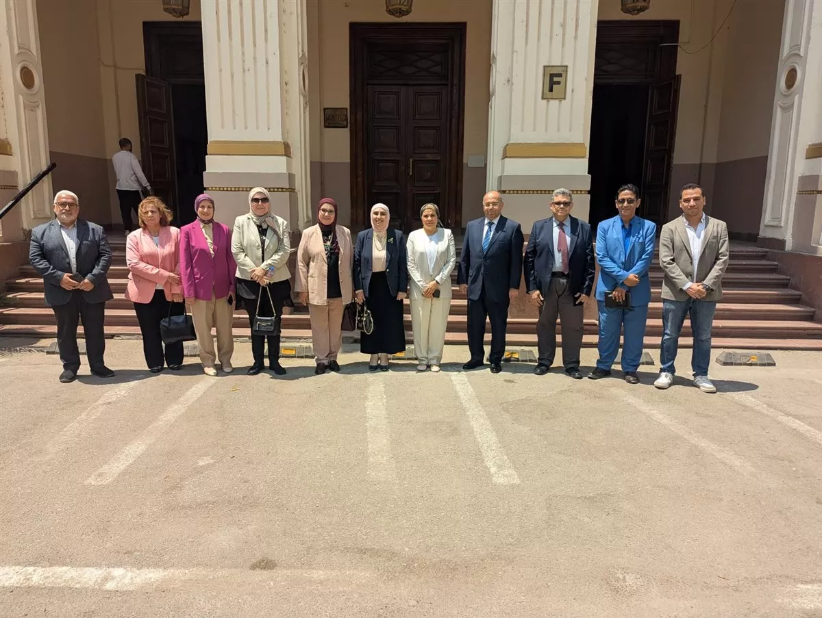 "صيدلة القاهرة" تحصل على اعتماد المجلس الصحي المصري للتطوير المهني المستمر