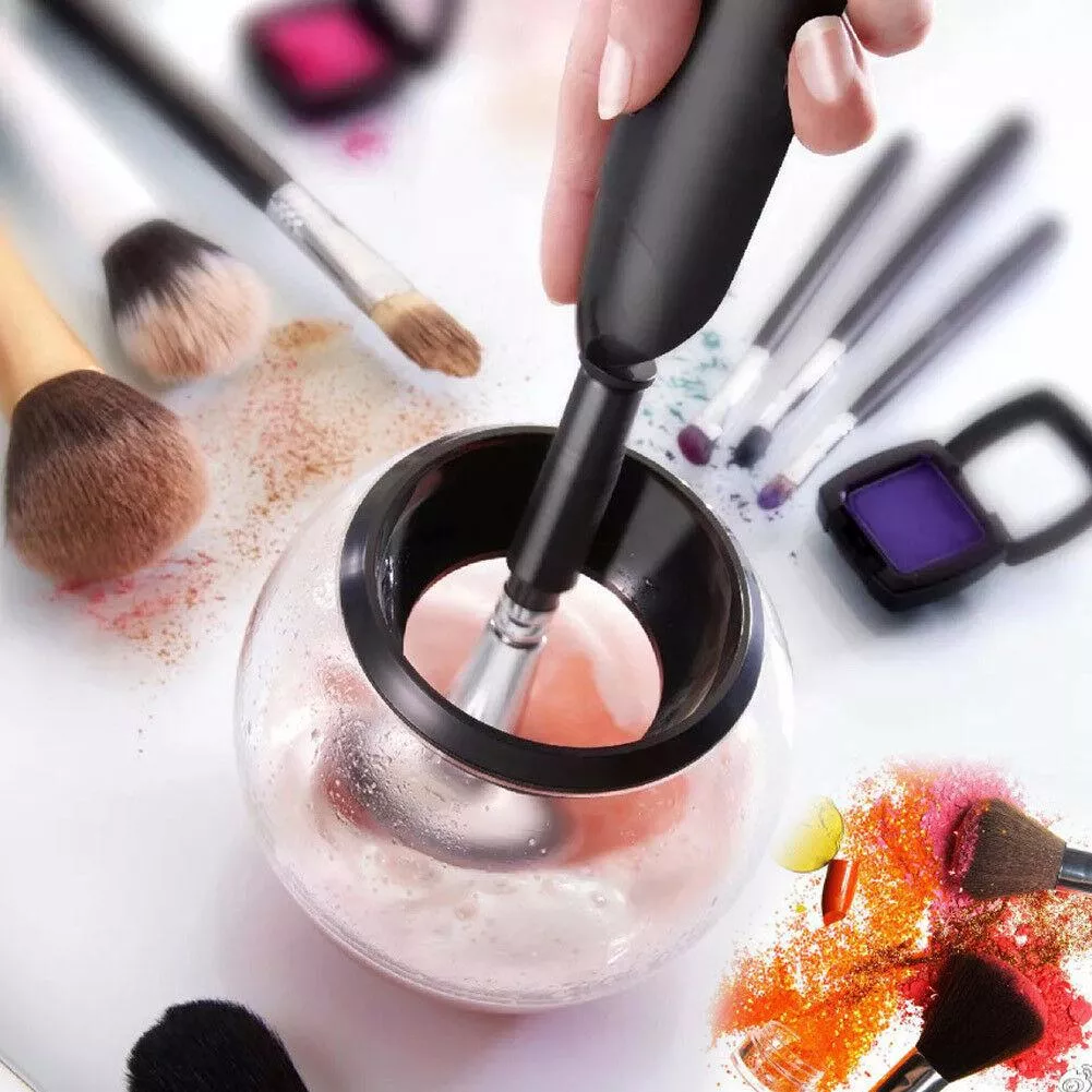 طرق تنظيف أدوات المكياج
