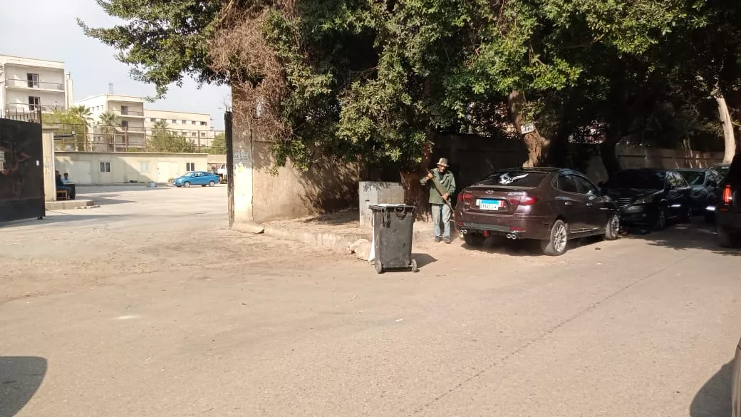 محافظ الجيزة يرصد مخالفات بناء بمحور اللبيني
