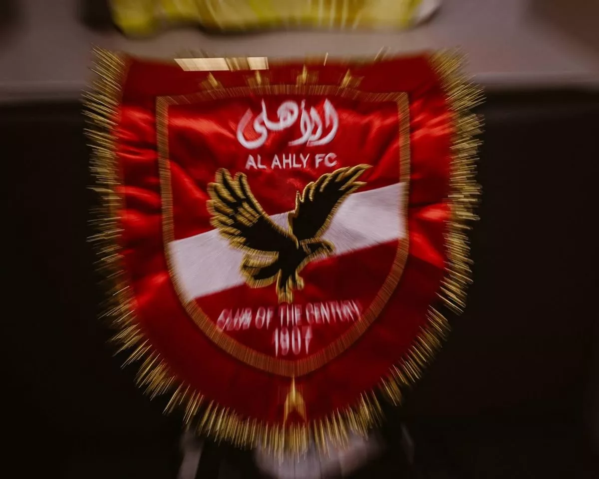 شاهد غرفة ملابس الأهلي قبل مواجهة كيتارا في الكونفدرالية