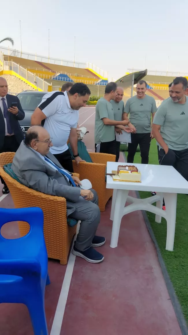 أجواء إيجابية بمران المقاولون استعدادا للزمالك واستقبال خاص لـ عادل فتحي