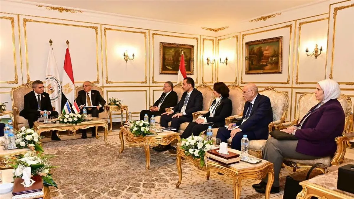 مصر وأوزبكستان توقعان مذكرة تفاهم لتعزيز البحوث المائية وتحديث نظم الري