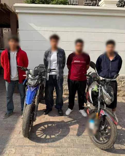 مشاهد جريمة بين القاهرة والجيزة، 4 طلاب يختطفون شابا سرق هاتف أحدهم من كافيه، والأمن يلقي القبض عليهم