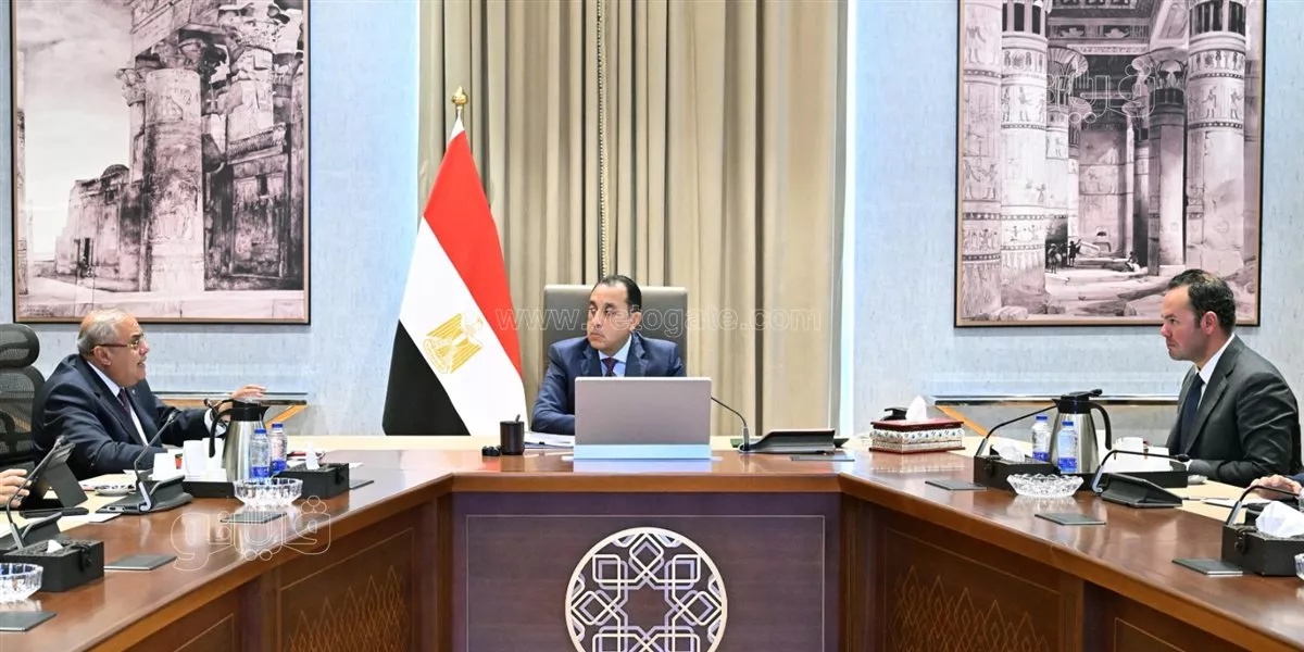رئيس الوزراء يحسم مصير وثيقة ملكية الدولة