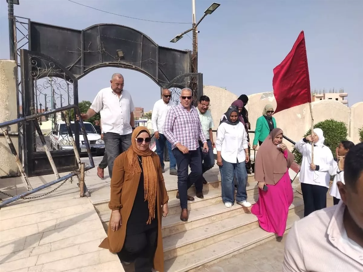 وكيل وزارة الشباب والرياضة يتفقد مركز التخاطب والملاعب الرياضية والحضانة وقاعة المناسبات والكافيتريا والمسرح ومركز التكنولوجيا والمعلومات
