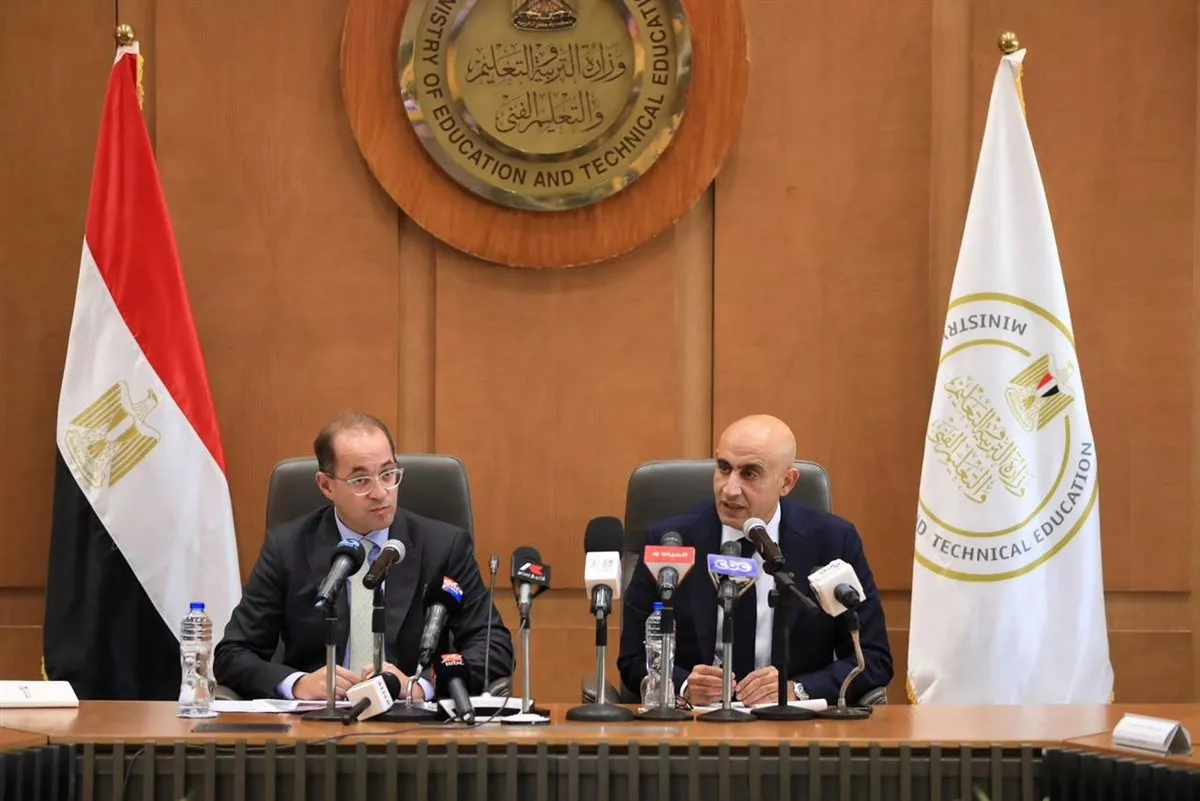 تصل لـ15 ألف جنيه، وزير المالية يعلن تفاصيل الزيادة الجديدة في أجور المعلمين