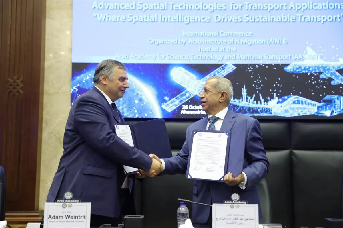 الأكاديمية العربية توقع اتفاقية تعاون أكاديمي مع جامعة غدينيا البحرية في بولندا