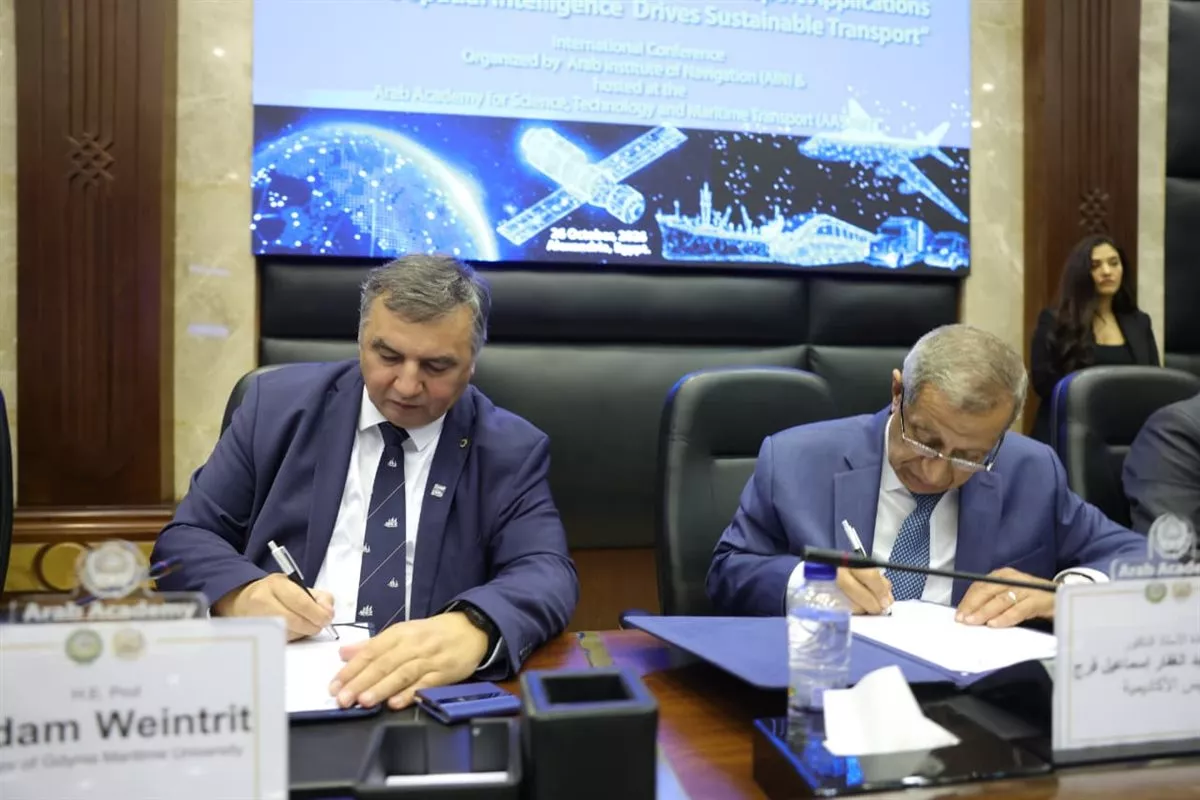 الأكاديمية العربية توقع اتفاقية تعاون أكاديمي مع جامعة غدينيا البحرية في بولندا