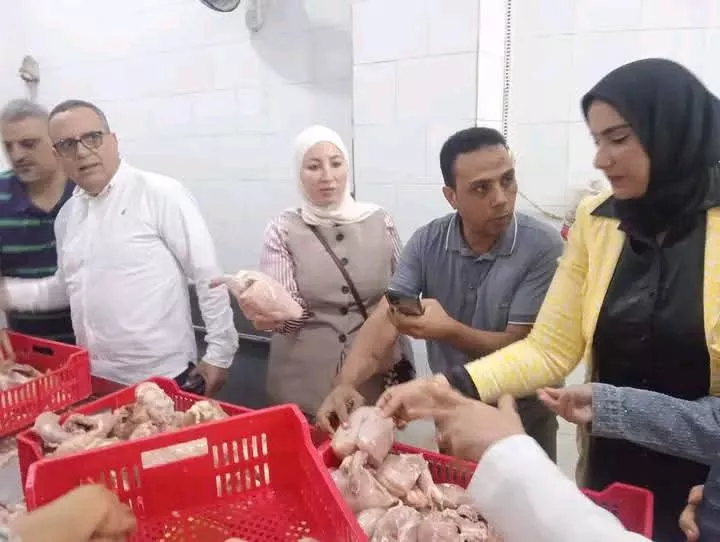 ضبط 5 أطنان من الدواجن غير صالحة للاستهلاك الآدمي في حملة بميت غمر