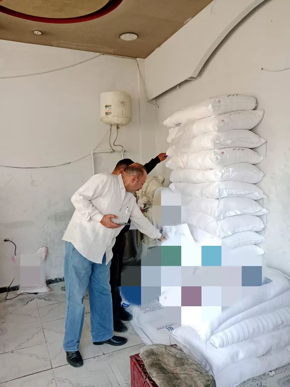 جانب من الحملة،فيتو