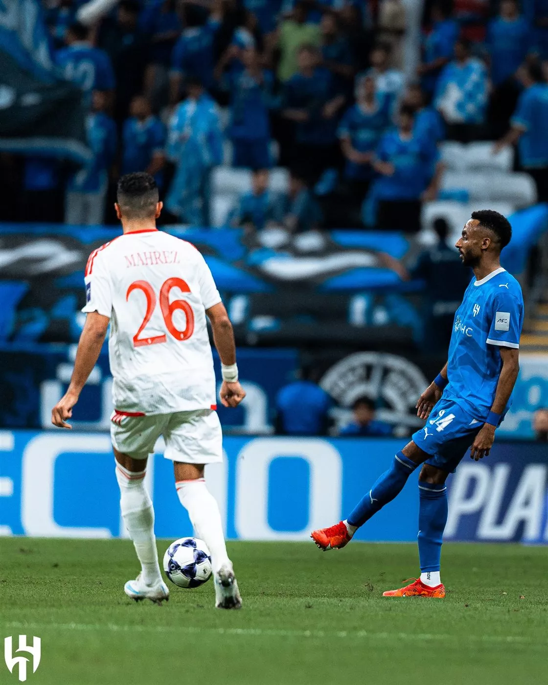 الدوسري ينقذ الهلال من التأخر أمام الشمال القطري بالشوط الأول في دوري أبطال آسيا (فيديو)